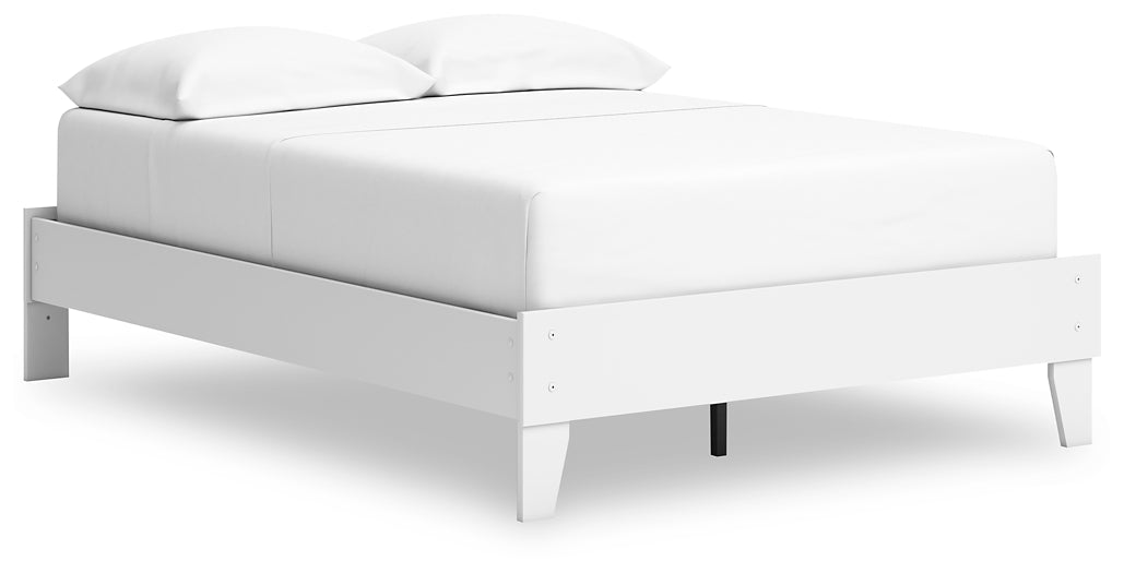 Hallityn Full Platform Bed with Dresser, Chest and 2 Nightstands