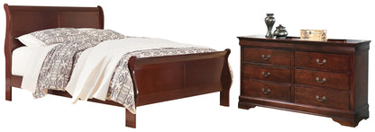 Alisdair  Sleigh Bed With Dresser